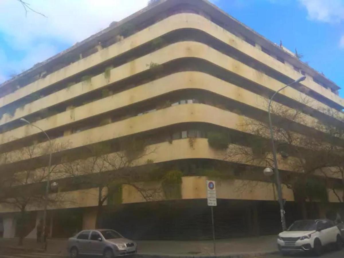 Апартаменты Edificio Trovador Севилья Экстерьер фото